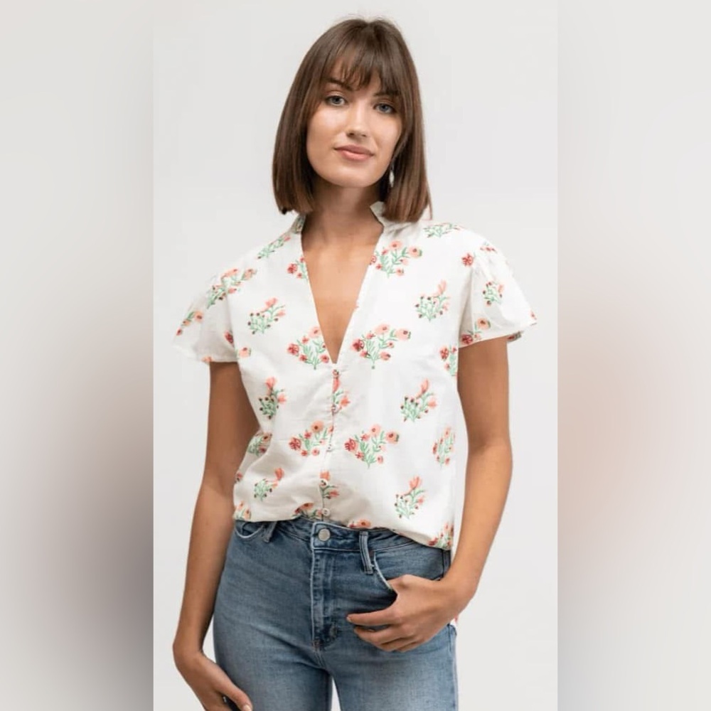 Beau & Ro Flutter Top, NWT!!